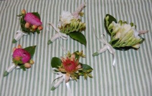 boutonnieres and corsages